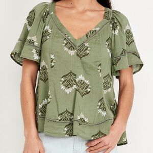 New With Tag Old Navy V-Neck Top with Flutter Sleeves